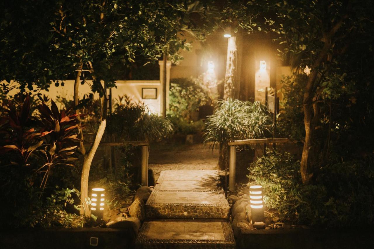 Aloka Bahari Villas Tejakula Ngoại thất bức ảnh