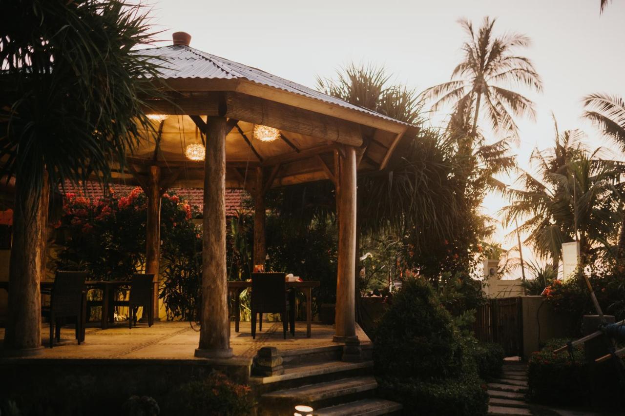Aloka Bahari Villas Tejakula Ngoại thất bức ảnh