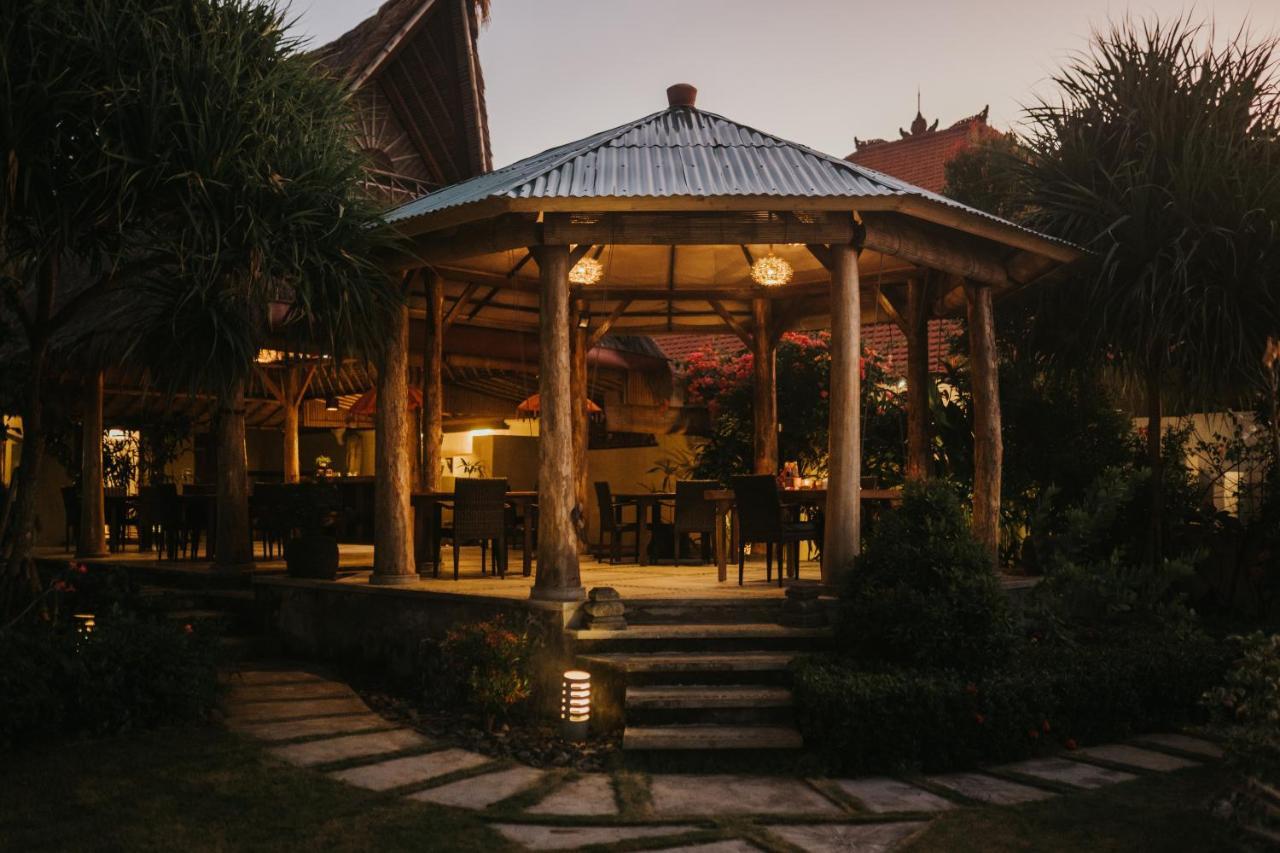 Aloka Bahari Villas Tejakula Ngoại thất bức ảnh