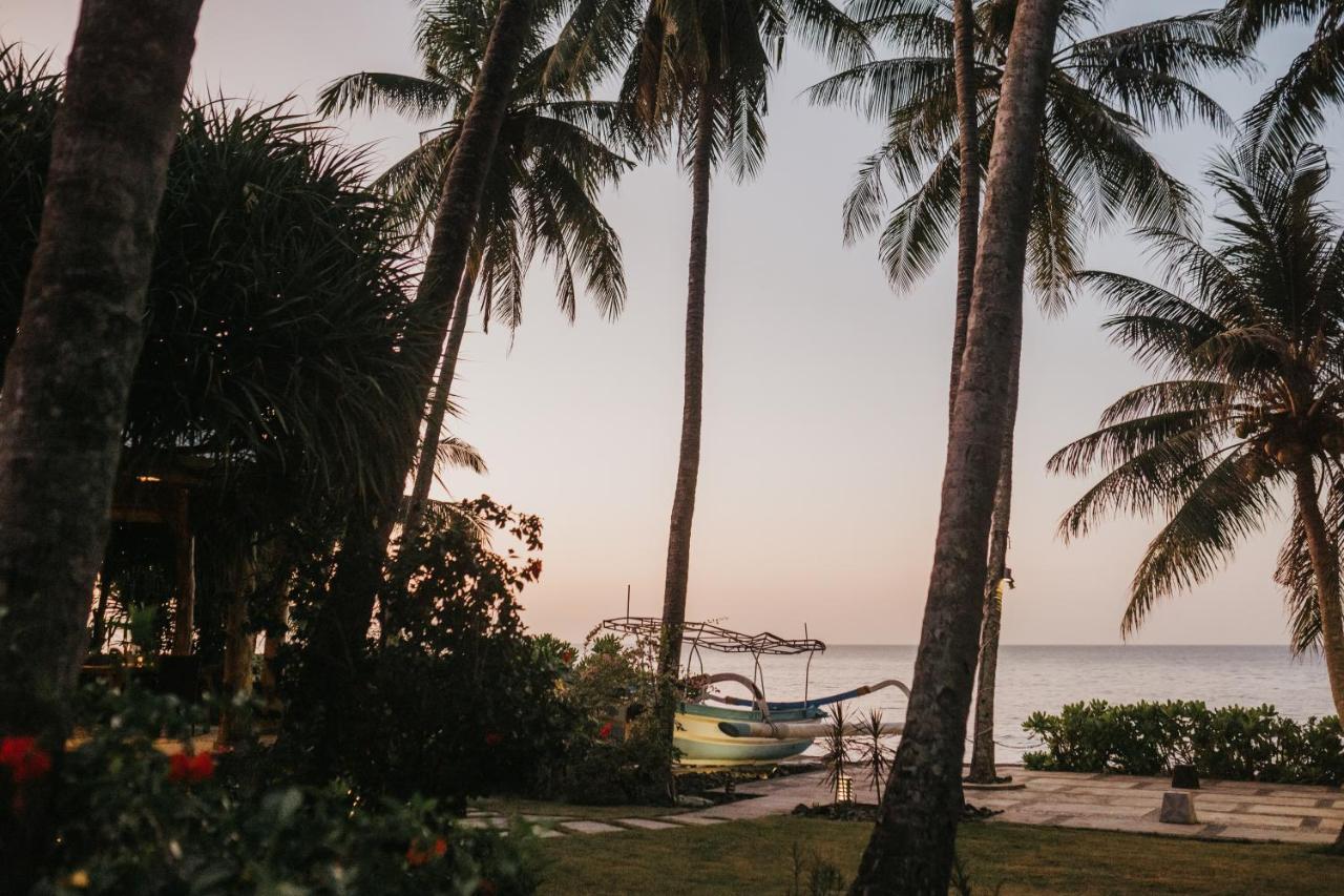 Aloka Bahari Villas Tejakula Ngoại thất bức ảnh